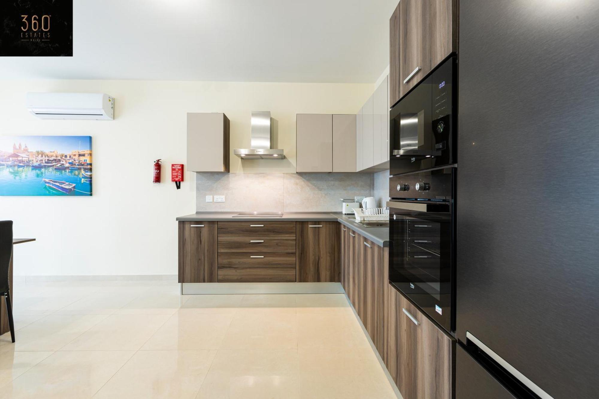 Beautiful 3Br Home With Private Balcony With Wifi & Ac By 360 Estates マルサシュロック エクステリア 写真